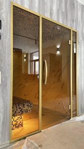 Установка стеклянного ограждения для бани и сауны в Тольятти Дизайн Стекло