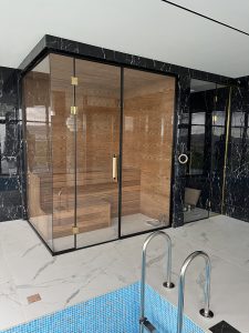 Установка стеклянного ограждения для бани и сауны в Тольятти Дизайн Стекло
