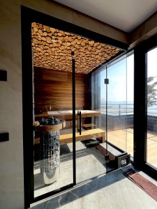 Установка стеклянного ограждения для бани и сауны в Тольятти Дизайн Стекло