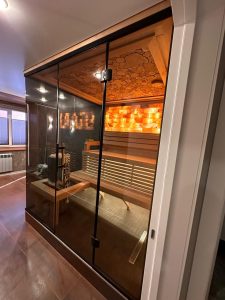 Установка стеклянного ограждения для бани и сауны в Тольятти Дизайн Стекло