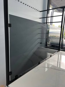 Установка балконного ограждения в Тольятти Дизайн Стекло