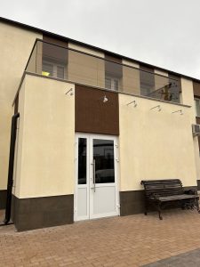 Установка балконного ограждения в Тольятти Дизайн Стекло