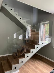 Стеклянное ограждение, лестничное ограждение на точках Тольятти Дизайн Стекло